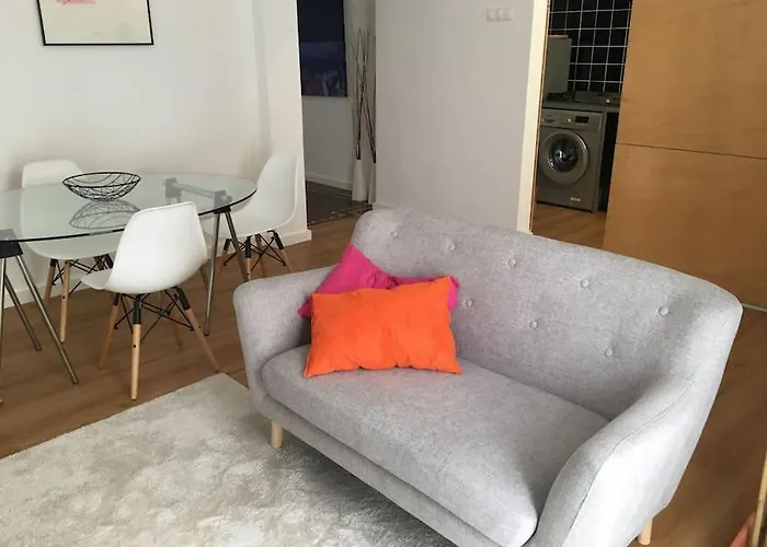 Casa Pedra Do Sal * אסטוריל